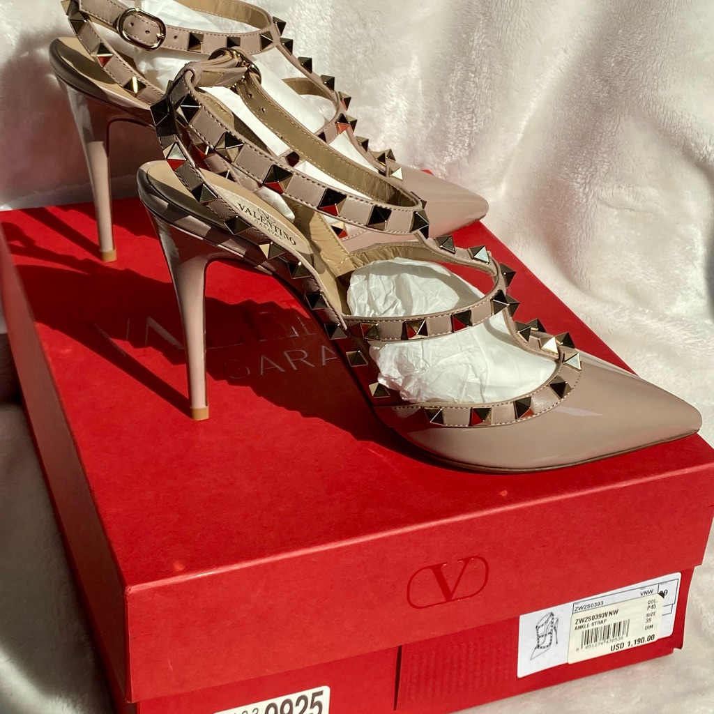 Brand NewDevil Wears Prada Here We Come Valentino Nude Studded Heels